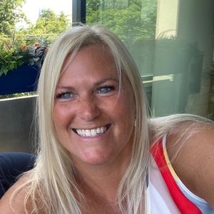 Meet your Posher, Deanna